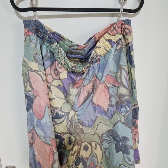 VINTAGE 80's flowy shorts - Picture 3 of 6